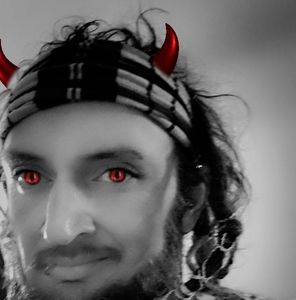 Meet your Posher, Kenneth